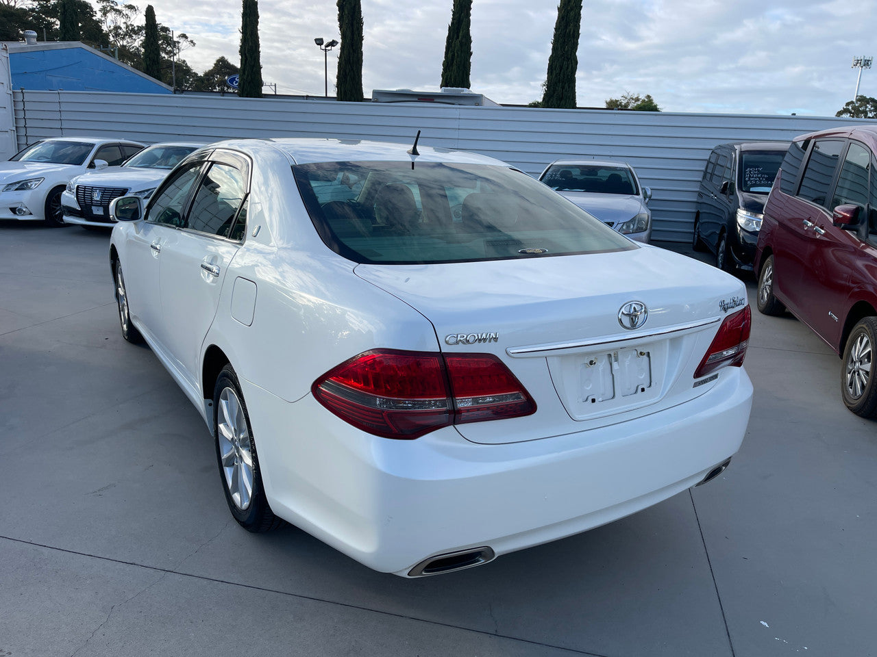2008 Toyota Crown V6 3.0L Royal Saloon Luxury Sedan, VIN 6ZZ8GRS2020013313 (#3313)