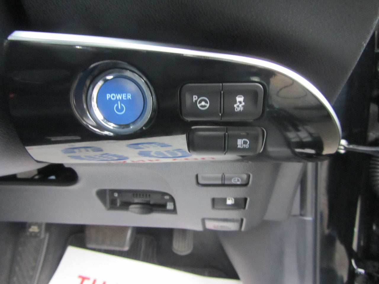 2017 Toyota Prius Prime Plug-In Hybrid 1.8L G-Edition 4 seater, VIN 6ZZ00ZVW523012444 (#2444)