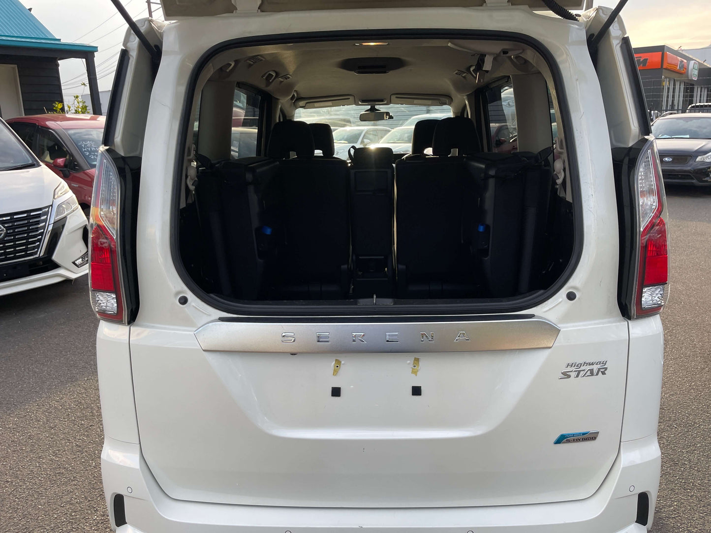 Interior view of the 2016 Nissan Serena 2.0L S-Hybrid showing spacious seating configuration.