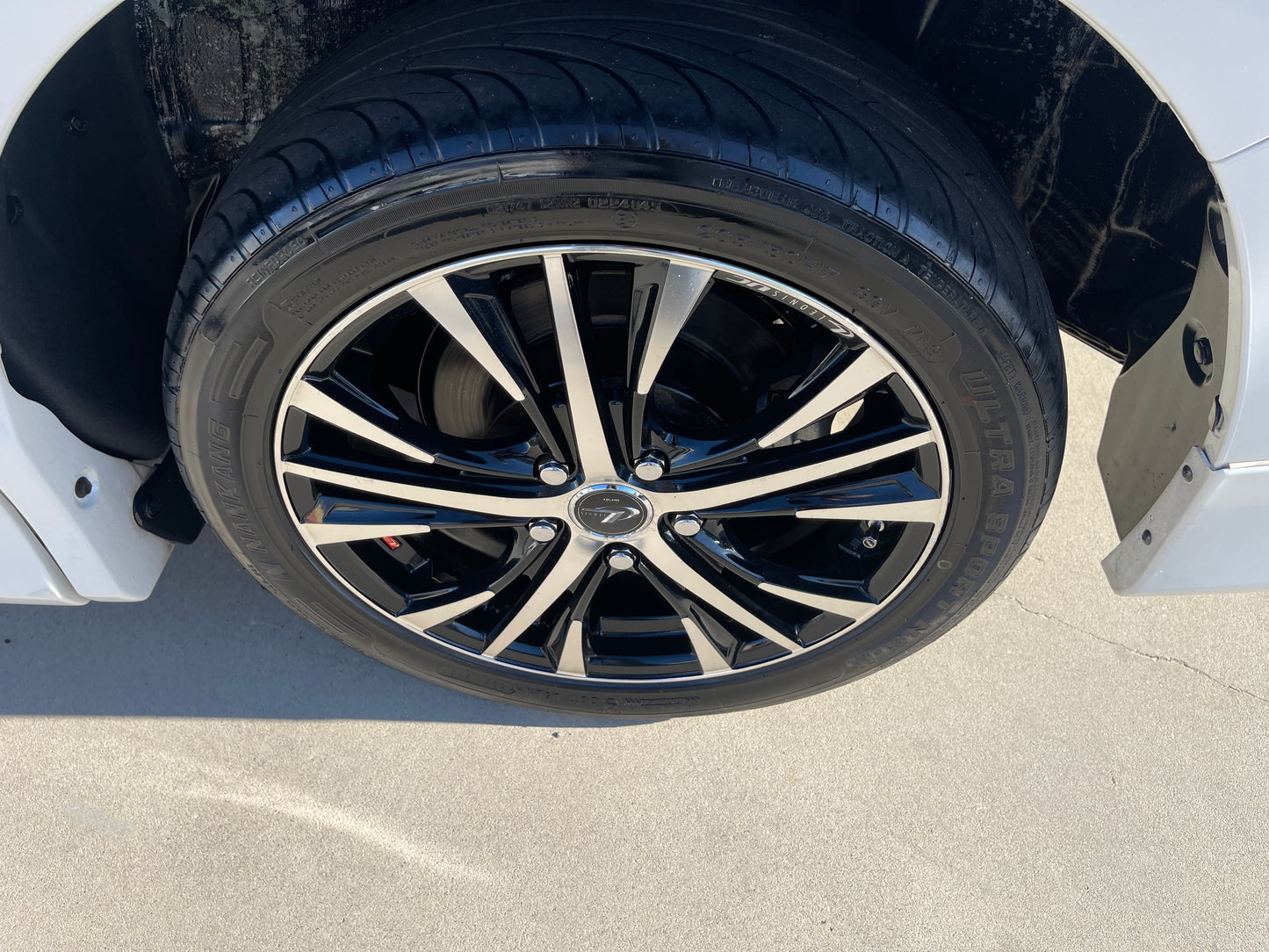 2014 Toyota Esquire 1.8 Hybrid Gi Edition 7 seater, VIN 6ZZE0ZWR800066256 (#6256)