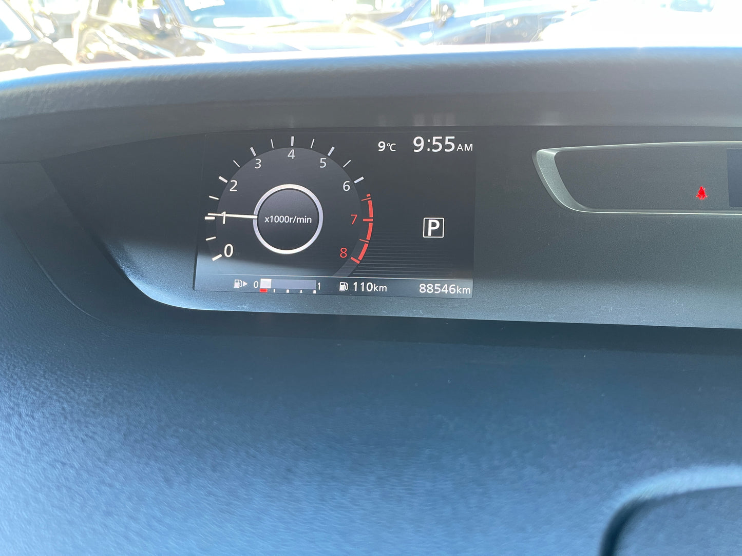 2016 Nissan Serena 2.0L S-Hybrid Highway Star G Edition 8 seats, VIN 6ZZG00GFC27010919 (#0919)