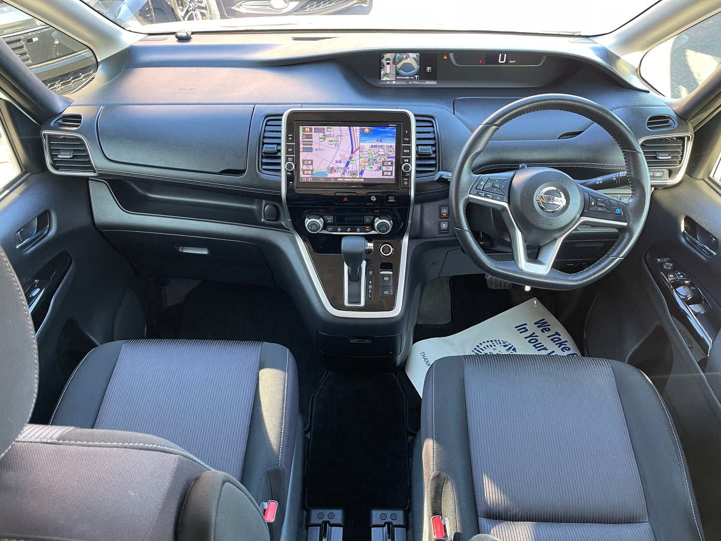 2016 Nissan Serena 2.0L S-Hybrid Highway Star G Edition 8 seats, VIN 6ZZG00GFC27010919 (#0919)