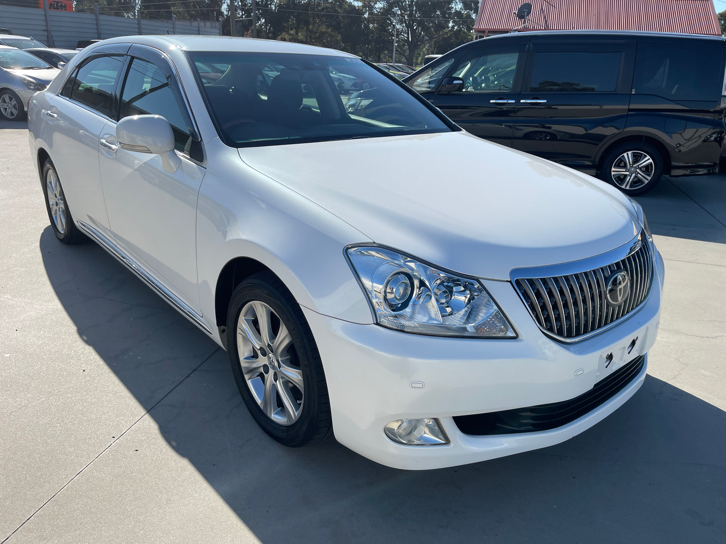 2009 Toyota Crown Majesta V8 4.6L C Type Luxury Sedan, VIN 6ZZ9URS2061000878 (#0878)
