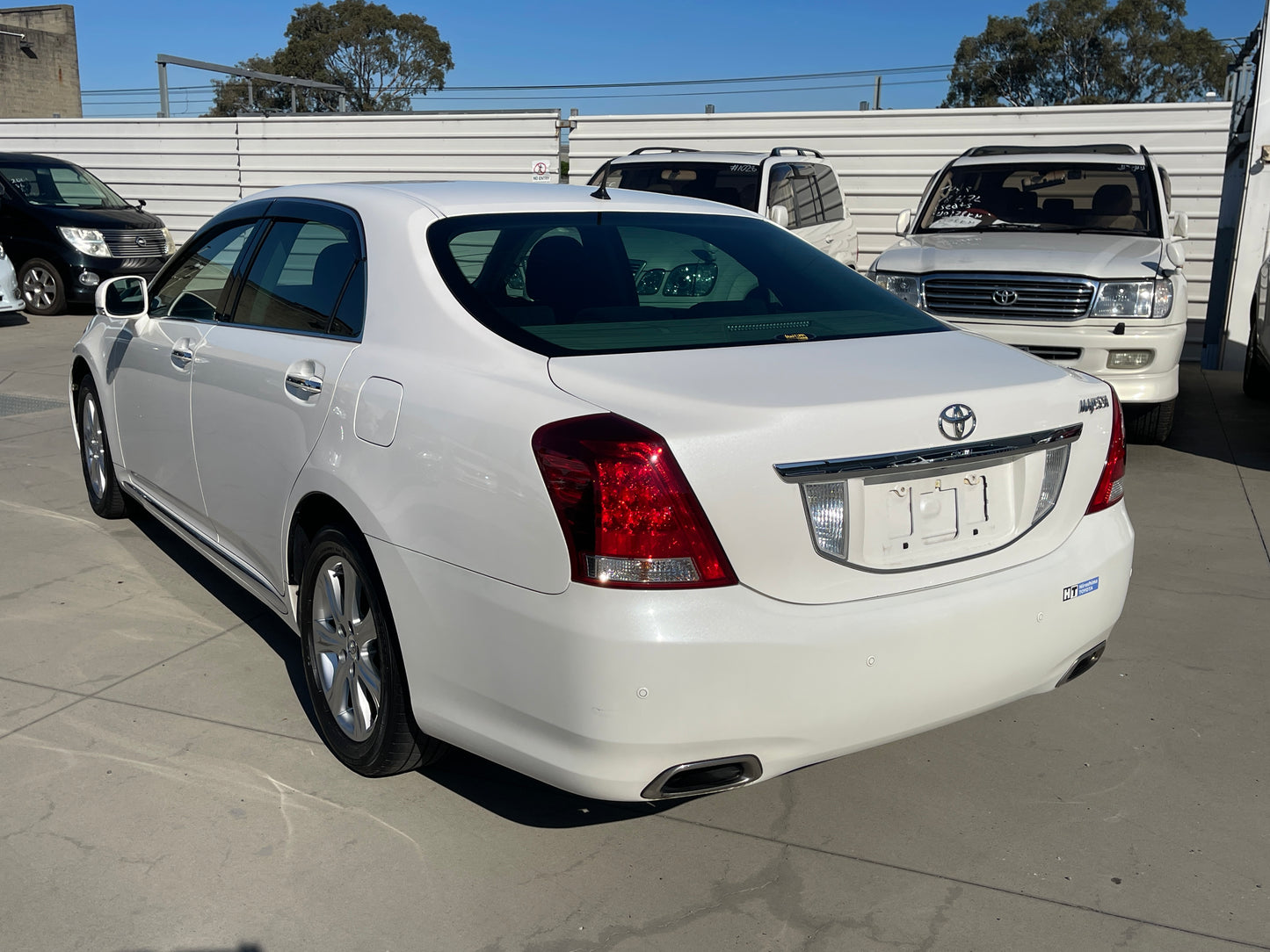 2009 Toyota Crown Majesta V8 4.6L C Type Luxury Sedan, VIN 6ZZ9URS2061000878 (#0878)