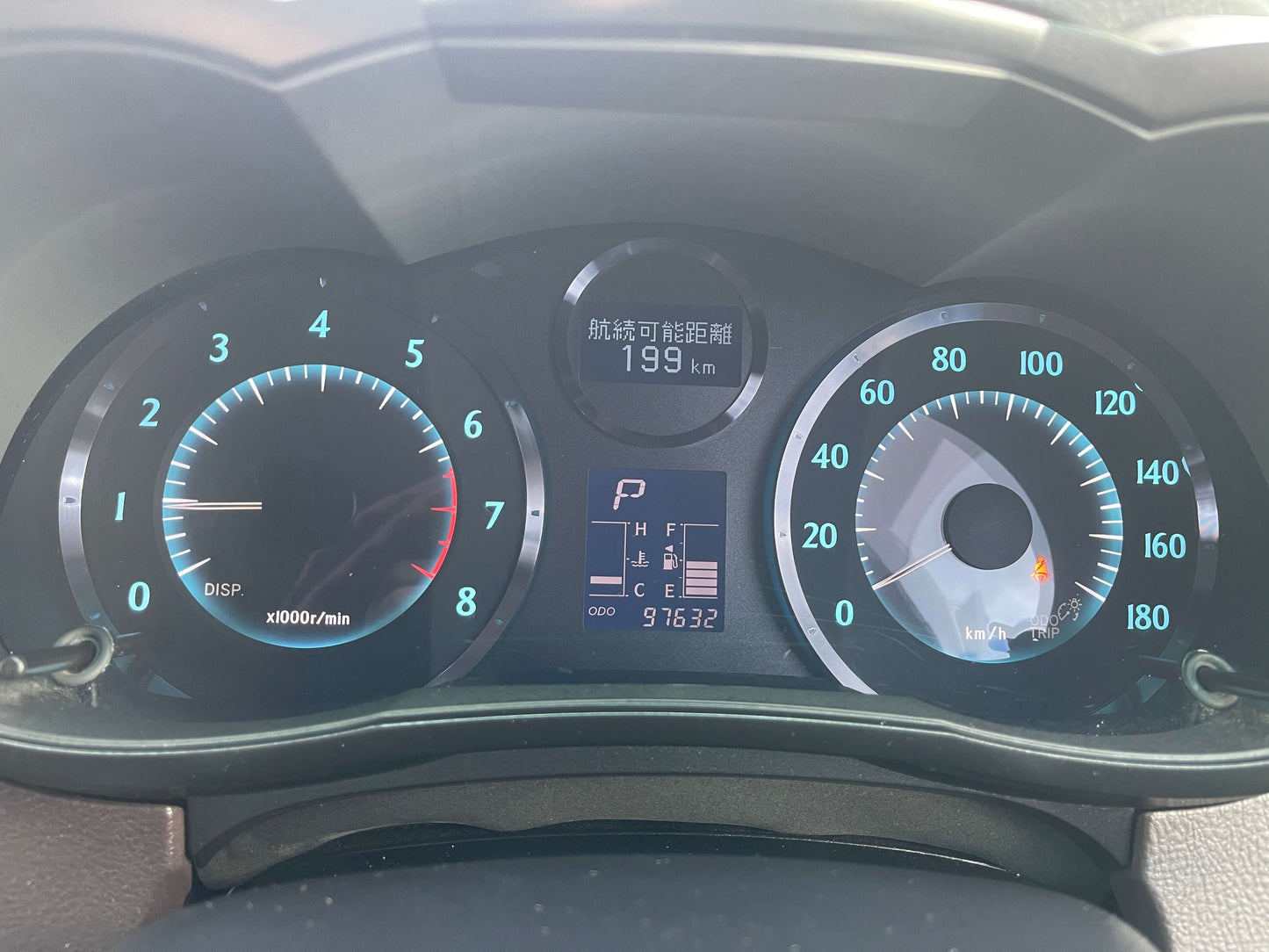 2008 Toyota Mark X Zio V6 3.5L dashboard with speedometer and display showing 199 km and 97632 km.