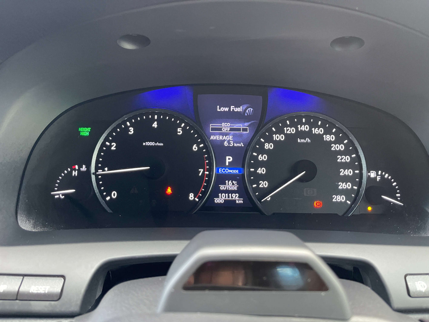 Dashboard of a 2015 Lexus LS460 AWD V8 4.6L showing speedometer, fuel level, and mileage reading.