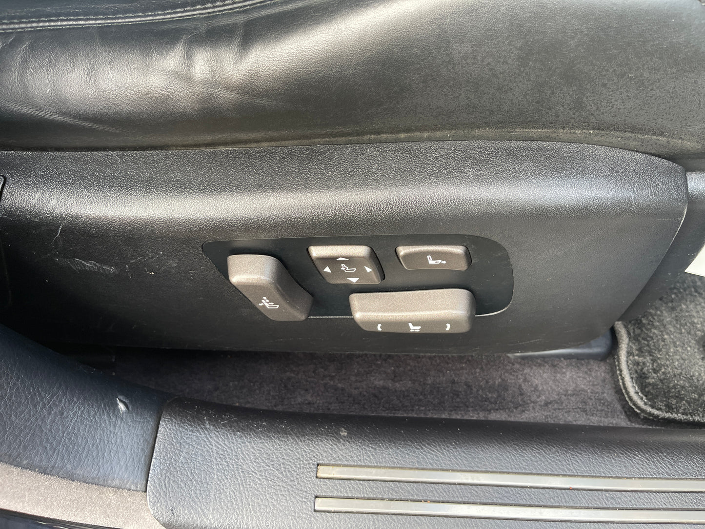 2007 Lexus LS600hL AWD V8 5.0L Sun Roof Separate Rear Seats Package Luxury Sedan, VIN 6ZZ70UVF465001794 (#1794)