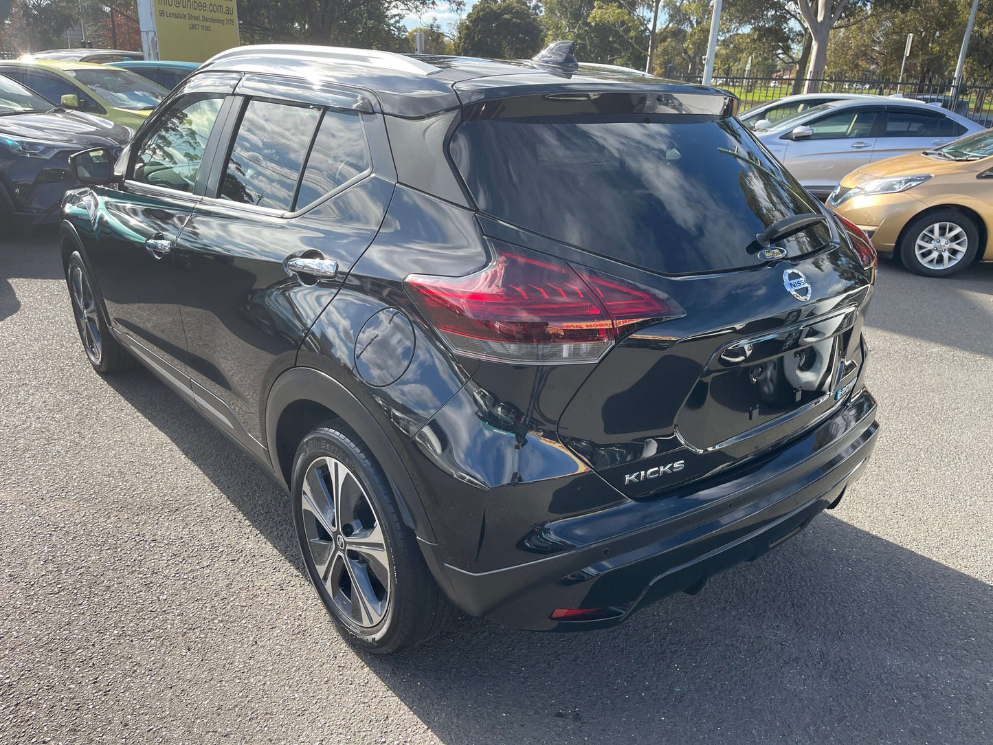 2020 Nissan Kicks e-Power X Edition in black parked, showcasing sleek design and modern features.