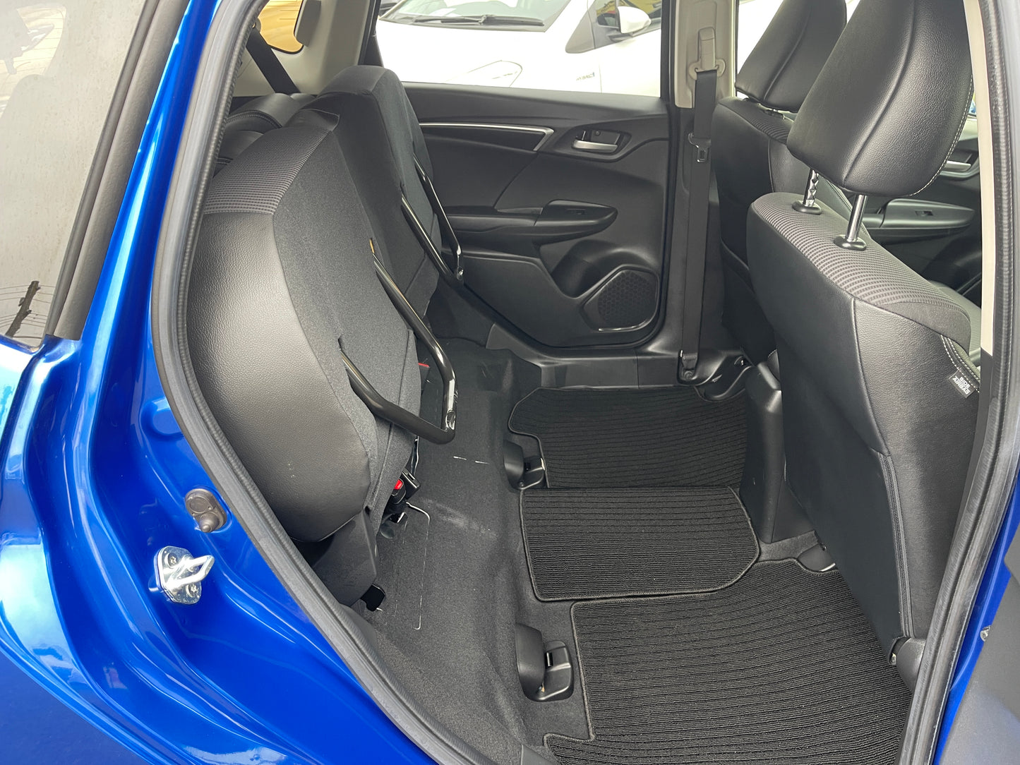 2018 Honda Fit 1.5 Hybrid L Honda Sensing 5 seater, 6ZZJ000GP51325311 (#5311)