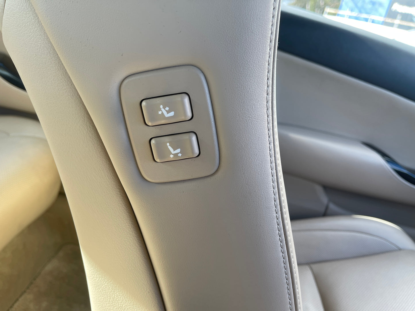 2008 Toyota Crown V6 3.0L Royal Saloon G-Edition Luxury Sedan, VIN 6ZZ8GRS2020008313 (#8313)