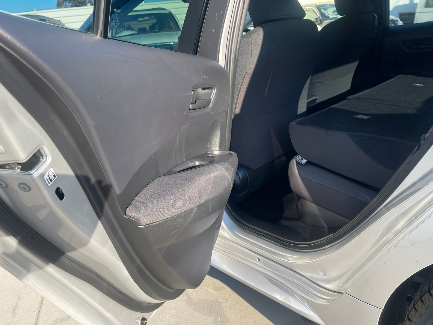 2019 Toyota Corolla Touring 1.8 4WD Hybrid G-X Station Wagon, VIN 6ZZKZWE2146001728 (#1728)
