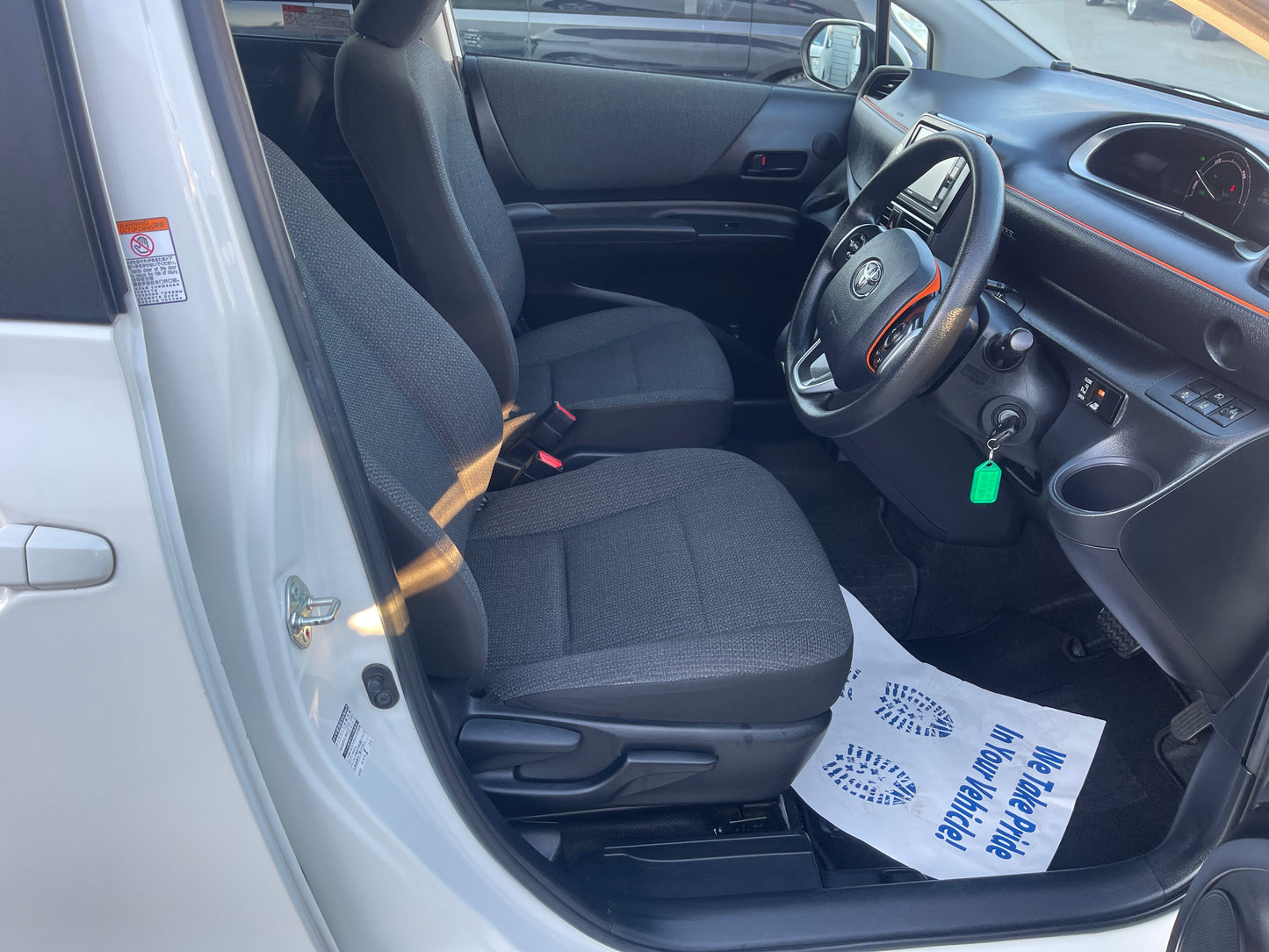 2020 Toyota Sienta 1.5L Hybrid X Package 7 seater, VIN 6ZZLNHP1707222239 (#2239)