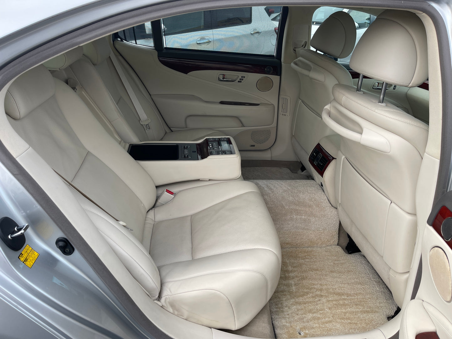2007 Lexus LS600hL AWD V8 5.0L Sun Roof Luxury Sedan, VIN 6ZZ70UVF465003680 (#3680)