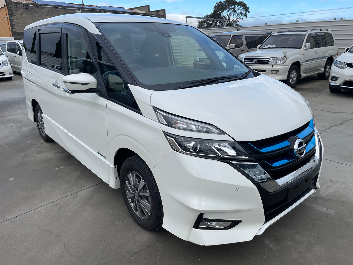 2018 Nissan Serena 1.2 e-Power Highway Star V 7 seats, VIN 6ZZJ00HFC27003813 (#3813)