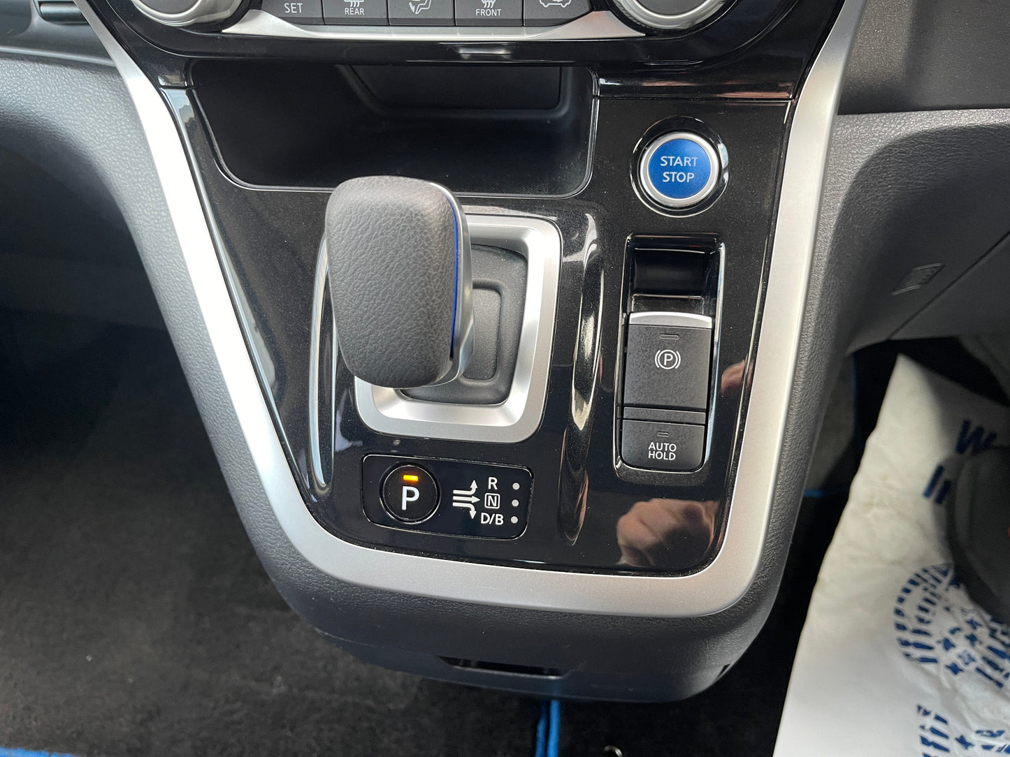 2018 Nissan Serena 1.2 e-Power Highway Star V 7 seats, VIN 6ZZJ00HFC27003813 (#3813)