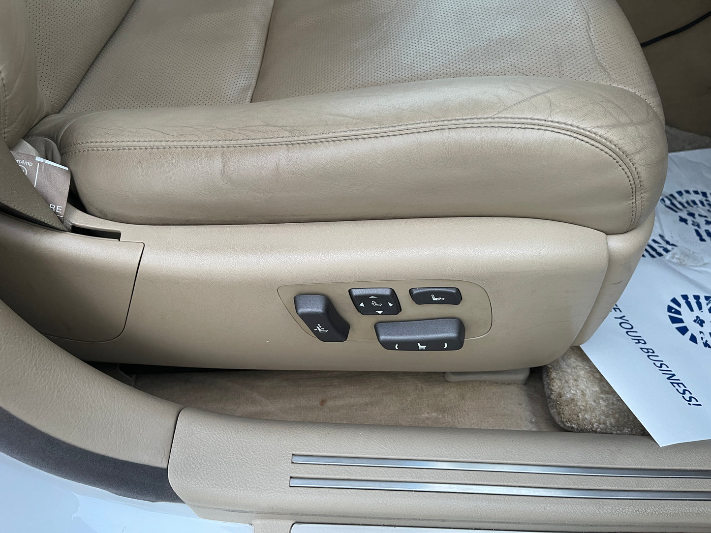 2007 Lexus LS600hL AWD V8 5.0L Sun Roof Luxury Sedan, VIN 6ZZ70UVF465000543 (#0543)