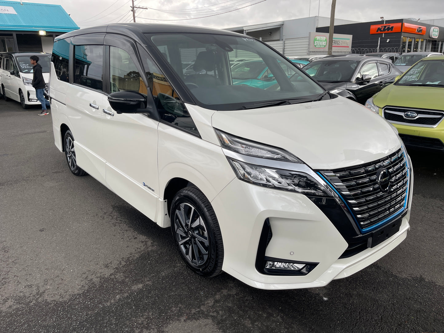 2020 Nissan Serena 1.2 e-Power Highway Star V 7 seats, VIN 6ZZL00HFC27064563 (#4563)