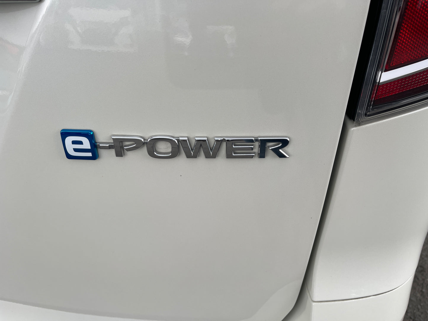 2020 Nissan Serena 1.2 e-Power Highway Star V 7 seats, VIN 6ZZL00HFC27064563 (#4563)