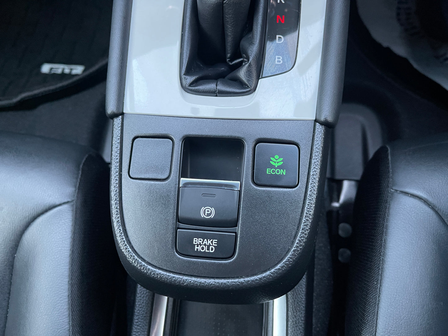 2020 Honda Fit 1.5 e:HEV Home Edition 5 seater, 6ZZL000GR31032760 (#2760)
