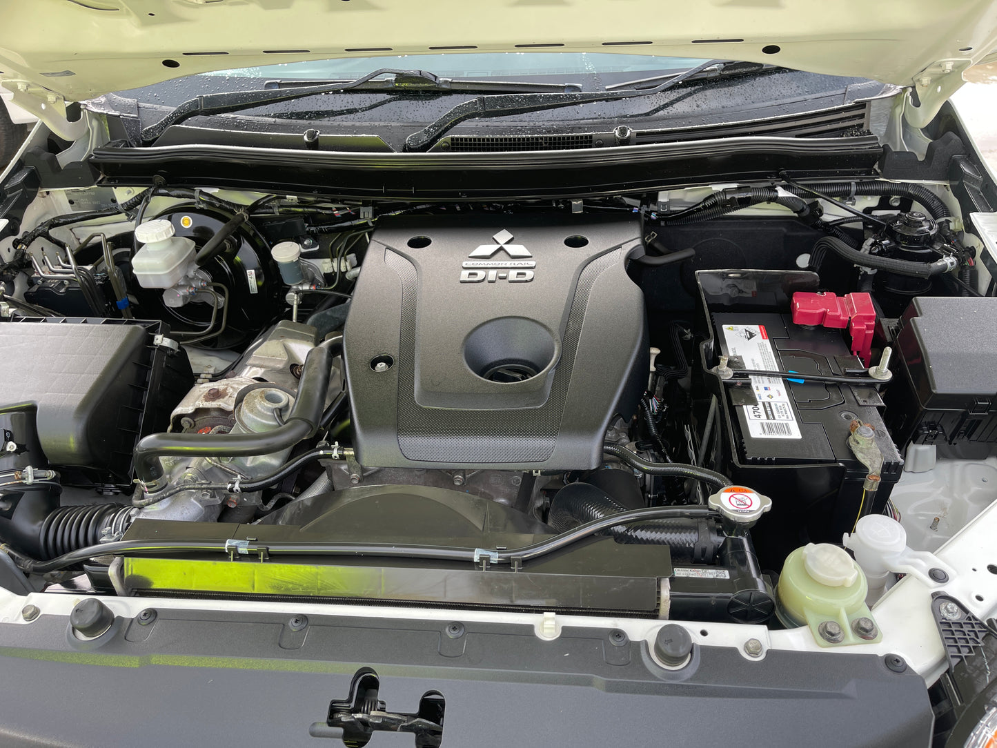 2016 Mitsubishi Triton Single Cab 2.4L Diesel-Turbo, VIN MMAYJKK10GH018221 (#8221)