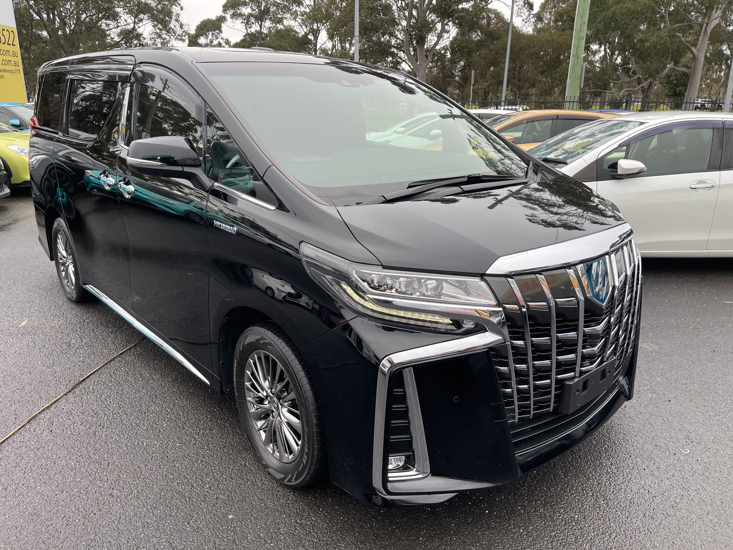 2019 Toyota Alphard 2.5L e-Four Hybrid Executive Lounge S Edition 7 seats, VIN 6ZZK0AYH300098098 (#8098)