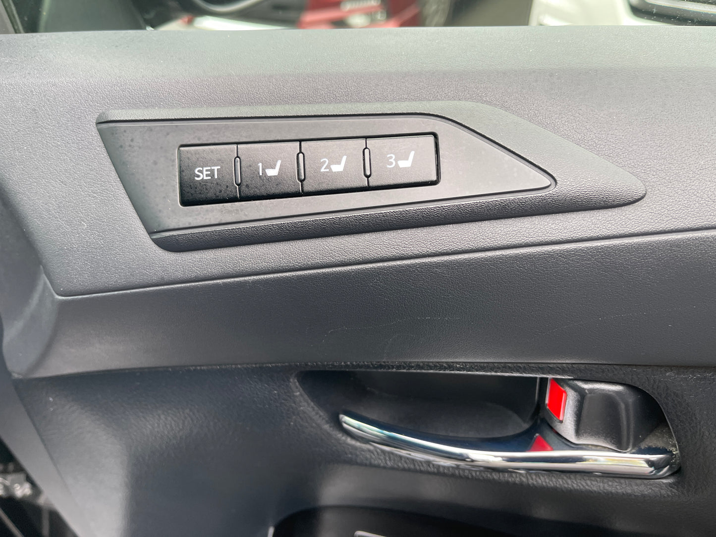 2019 Toyota Alphard 2.5L e-Four Hybrid Executive Lounge S Edition 7 seats, VIN 6ZZK0AYH300098098 (#8098)