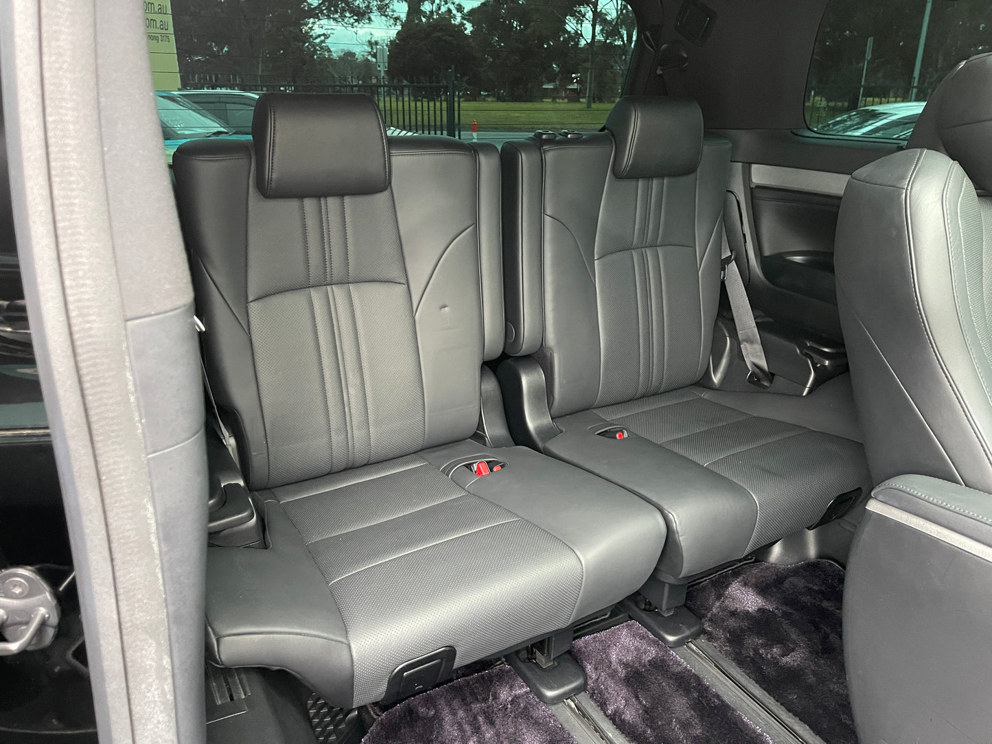2019 Toyota Alphard 2.5L e-Four Hybrid Executive Lounge S Edition 7 seats, VIN 6ZZK0AYH300098098 (#8098)