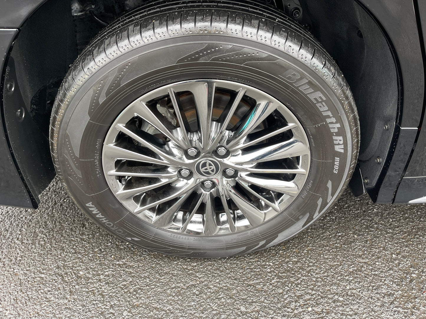 2019 Toyota Alphard 2.5L e-Four Hybrid Executive Lounge S Edition 7 seats, VIN 6ZZK0AYH300098098 (#8098)