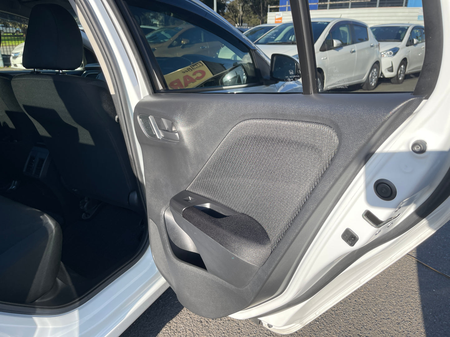 2019 Honda Grace 1.5 Hybrid LX Sedan 5 seater, 6ZZK000GM41211111 (#1111)