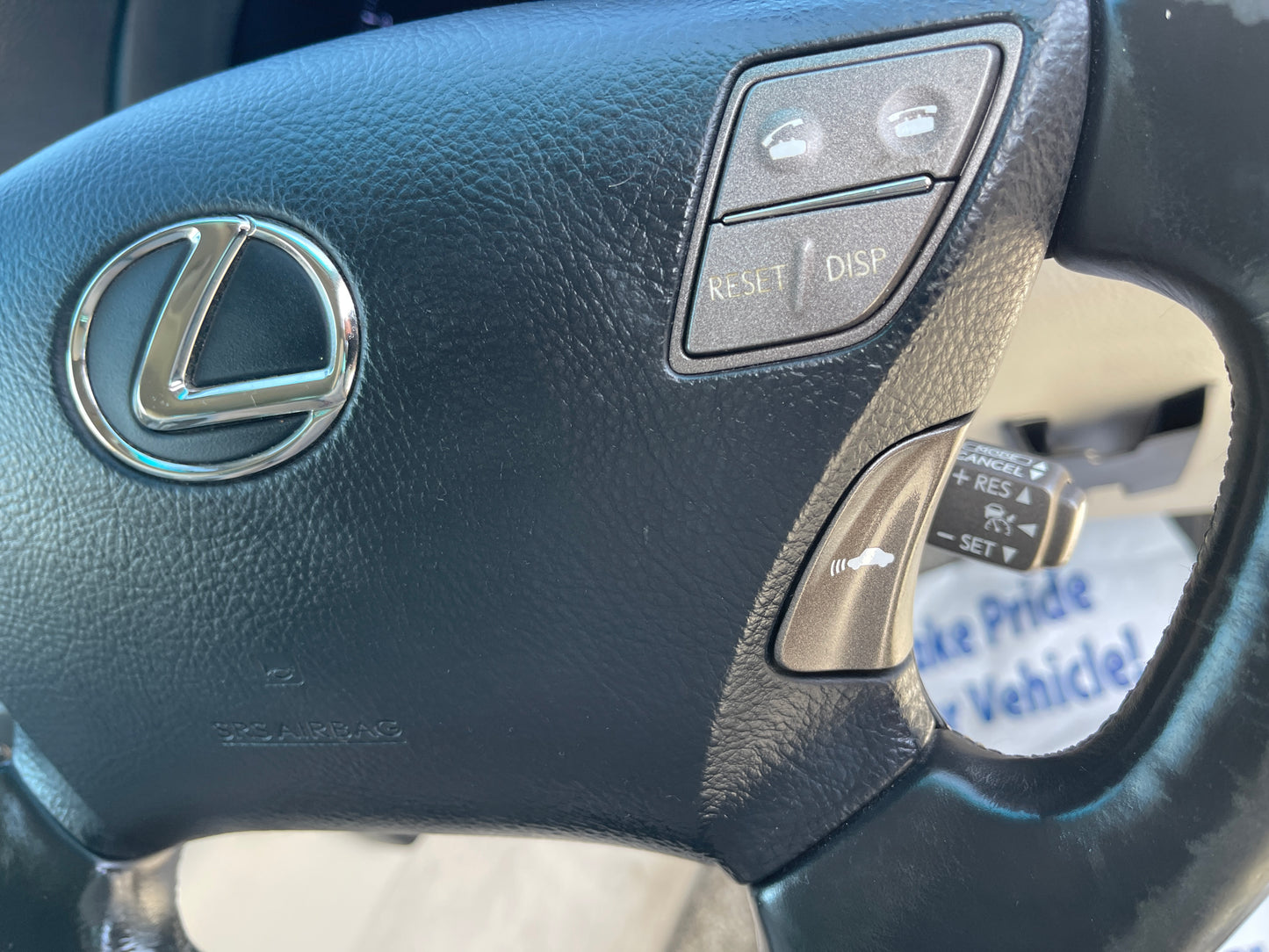 2008 Lexus LS460 AWD V8 4.6L Version C Premium Luxury Sedan, VIN 6ZZ80USF455000737 (#0737)