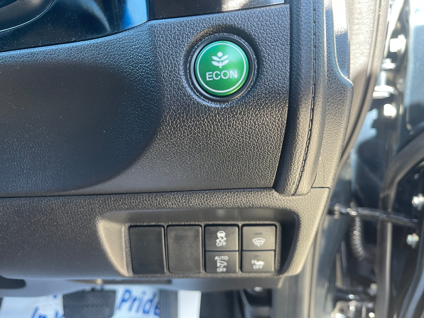 2015 Honda Shuttle 1.5L 4WD Hybrid Z 5 seater, 6ZZF000GP81000888 (#0888)