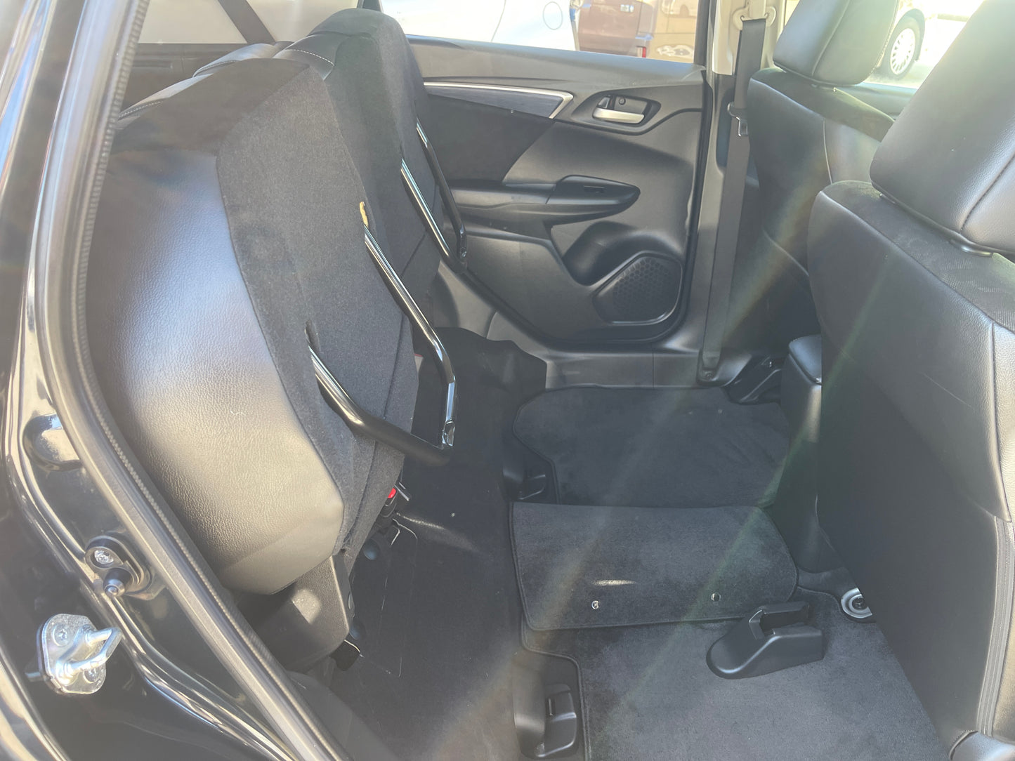 2015 Honda Shuttle 1.5L 4WD Hybrid Z 5 seater, 6ZZF000GP81000888 (#0888)