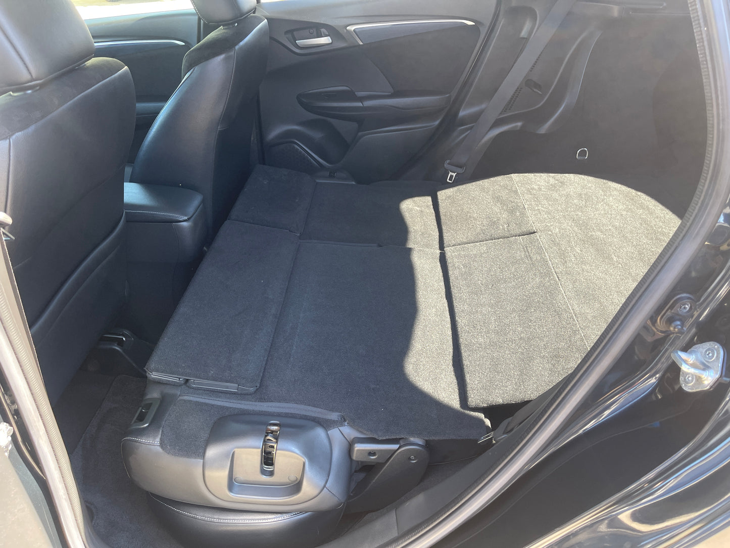 2015 Honda Shuttle 1.5L 4WD Hybrid Z 5 seater, 6ZZF000GP81000888 (#0888)