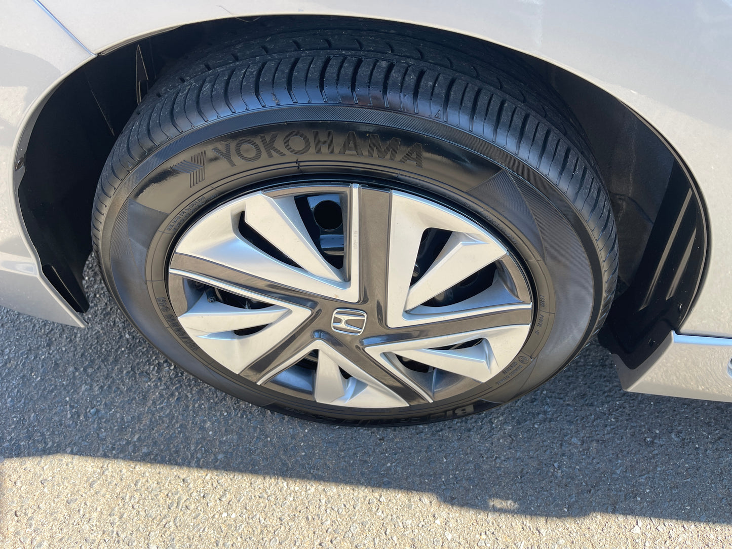 2019 Honda Shuttle 1.5 Hybrid X Honda Sensing Edition 5 seater, 6ZZK000GP72009523 (#9523)