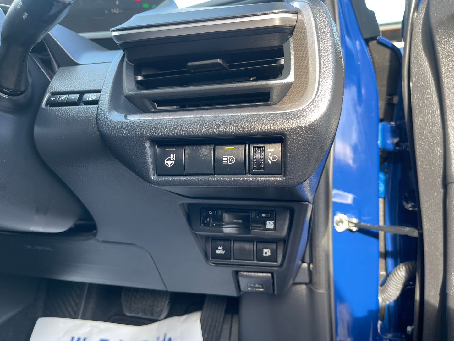 2023 Toyota Prius Hybrid 1.8L U-Edition 5 seater, VIN 6ZZP0ZVW604006802 (#6802)