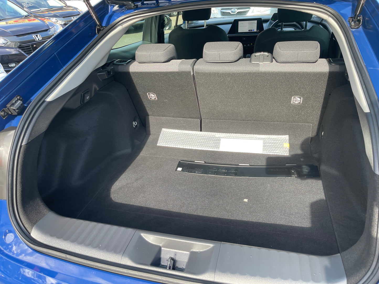 2023 Toyota Prius Hybrid 1.8L U-Edition 5 seater, VIN 6ZZP0ZVW604006802 (#6802)