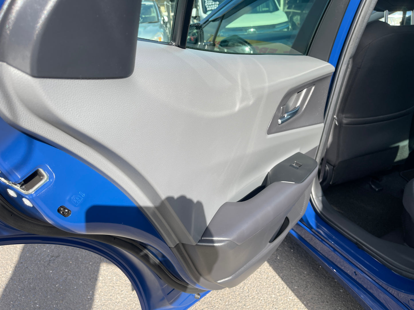 2023 Toyota Prius Hybrid 1.8L U-Edition 5 seater, VIN 6ZZP0ZVW604006802 (#6802)