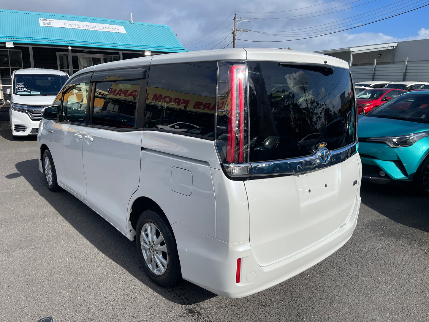 2018 Toyota Noah 1.8L Hybrid G Edition 7 seater, VIN 6ZZJ0ZWR800361953 (#1953)