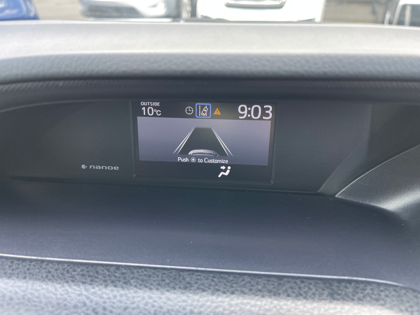 2018 Toyota Noah 1.8L Hybrid G Edition 7 seater, VIN 6ZZJ0ZWR800361953 (#1953)