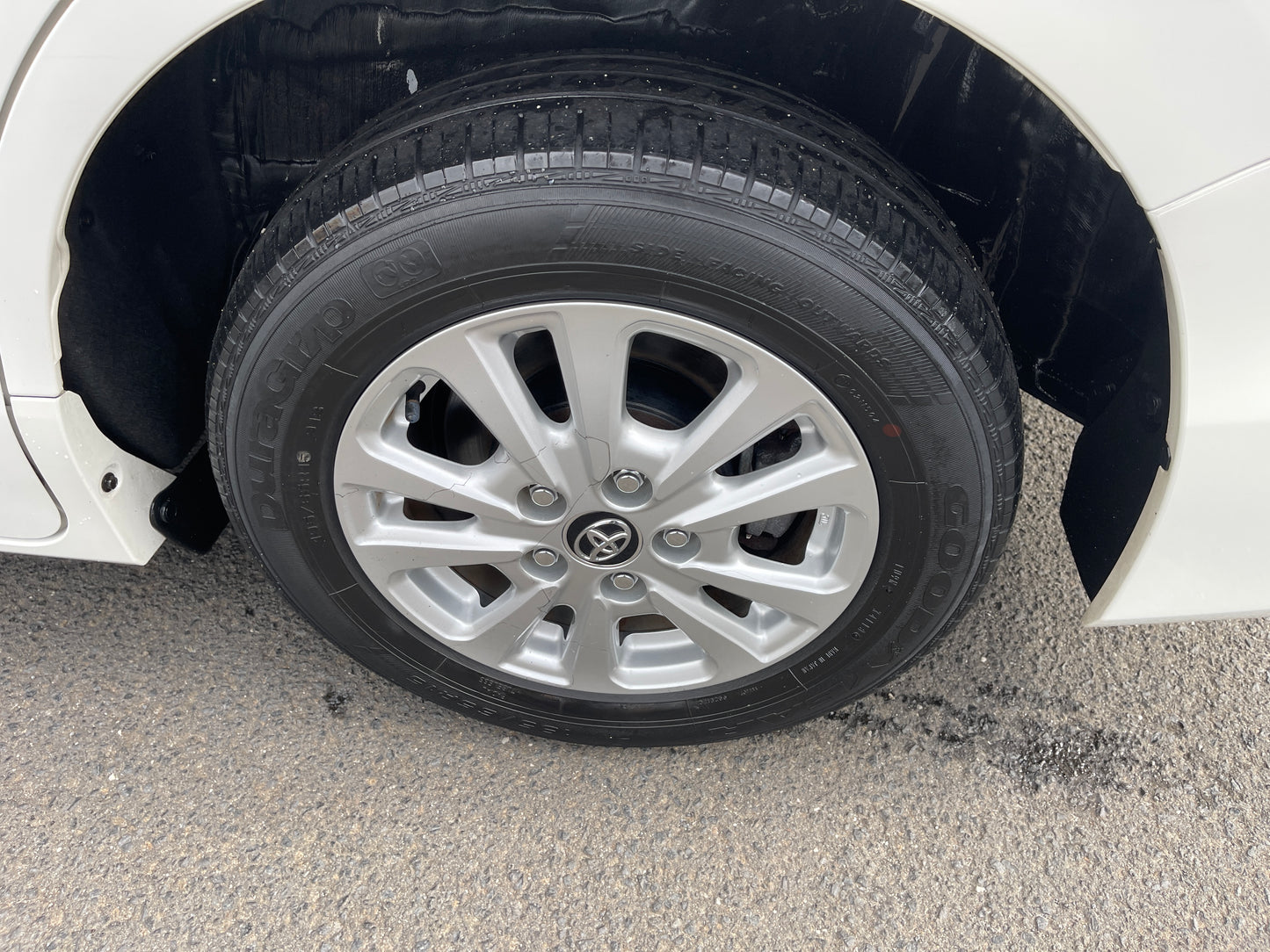 2018 Toyota Noah 1.8L Hybrid G Edition 7 seater, VIN 6ZZJ0ZWR800361953 (#1953)