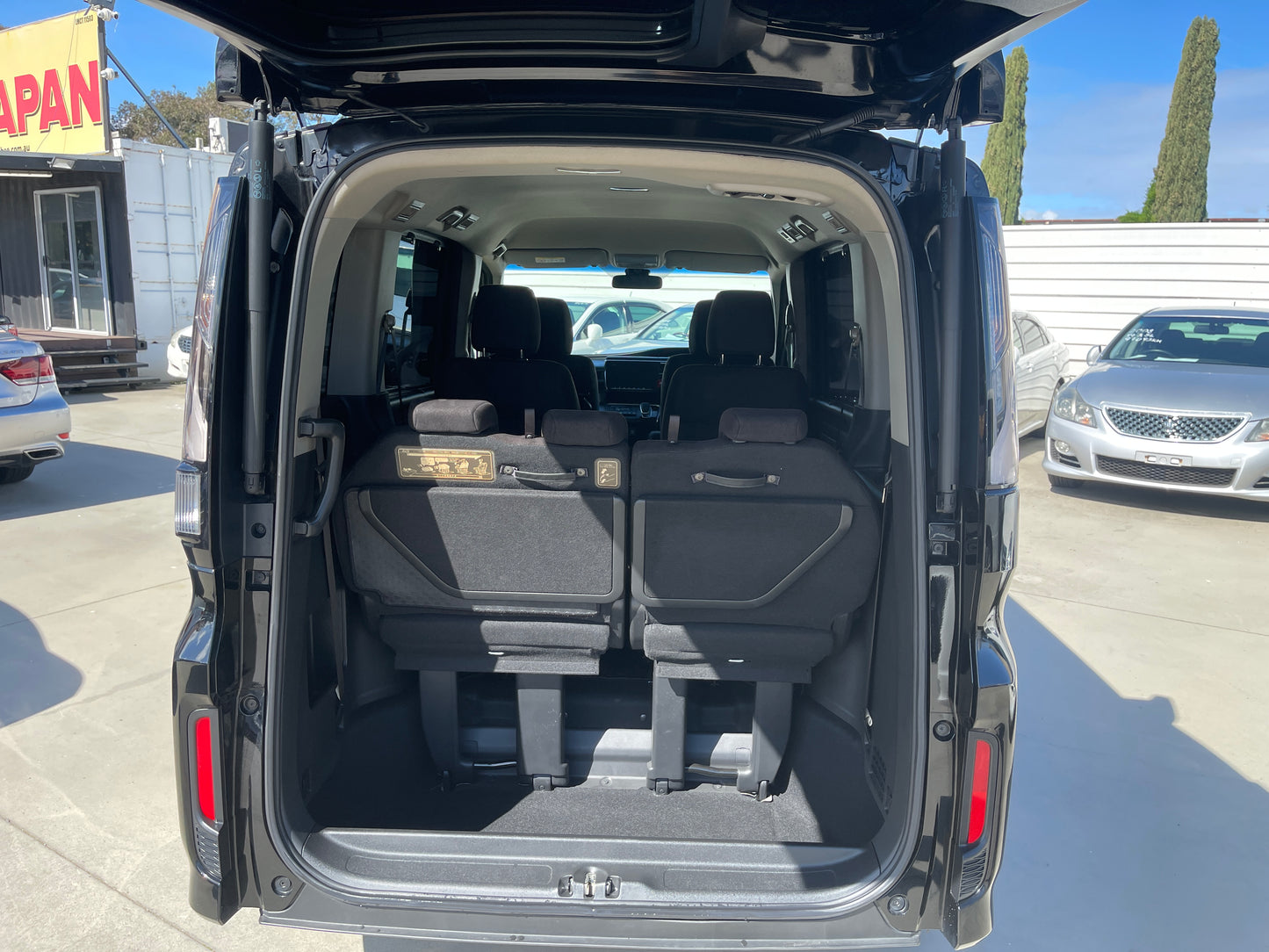 2019 Honda Honda Stepwgn 2.0 Spada Hybrid G Honda Sensing 7 seater, VIN 6ZZK000RP51087157 (#7157)
