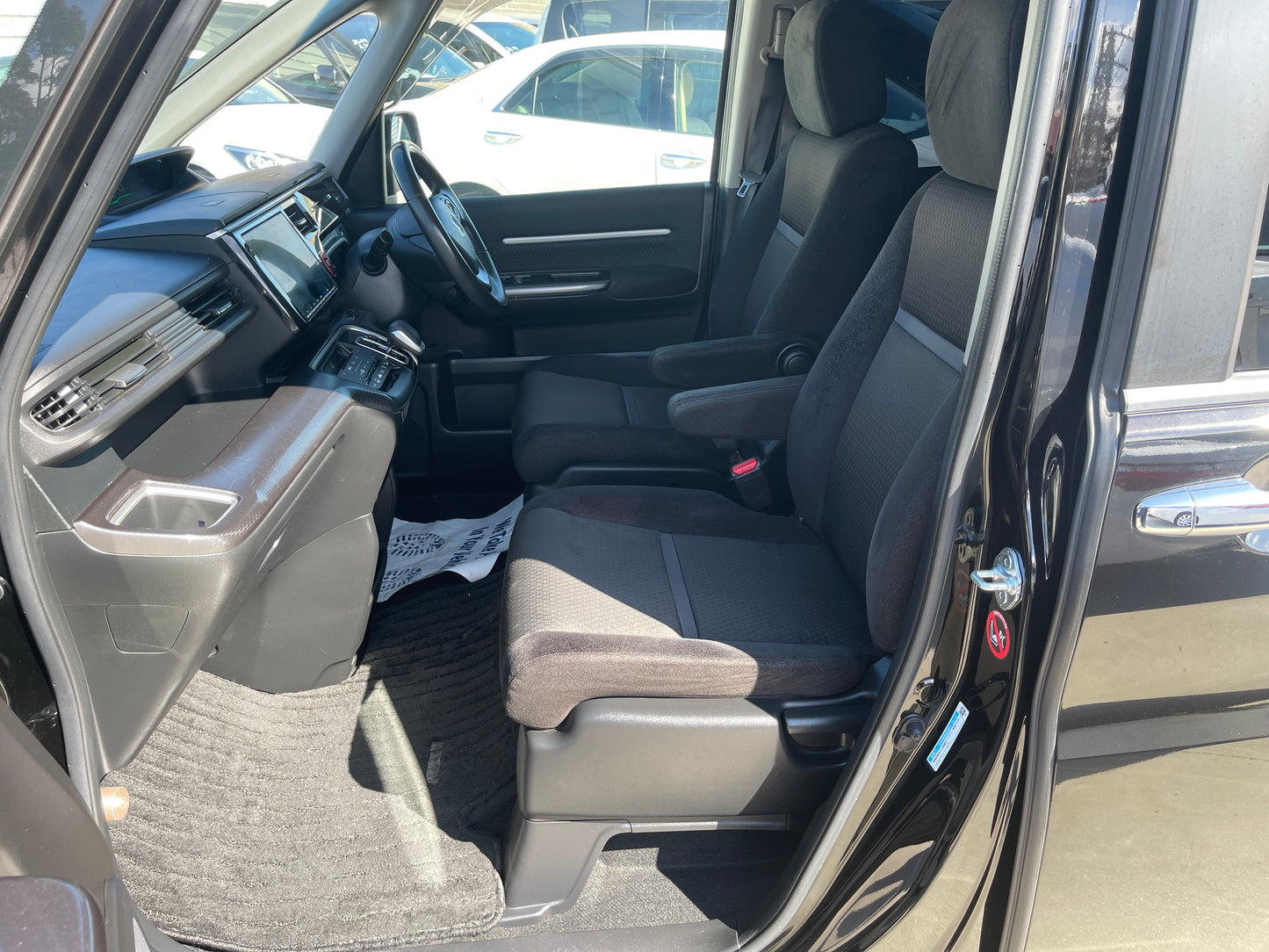 2019 Honda Honda Stepwgn 2.0 Spada Hybrid G Honda Sensing 7 seater, VIN 6ZZK000RP51087157 (#7157)