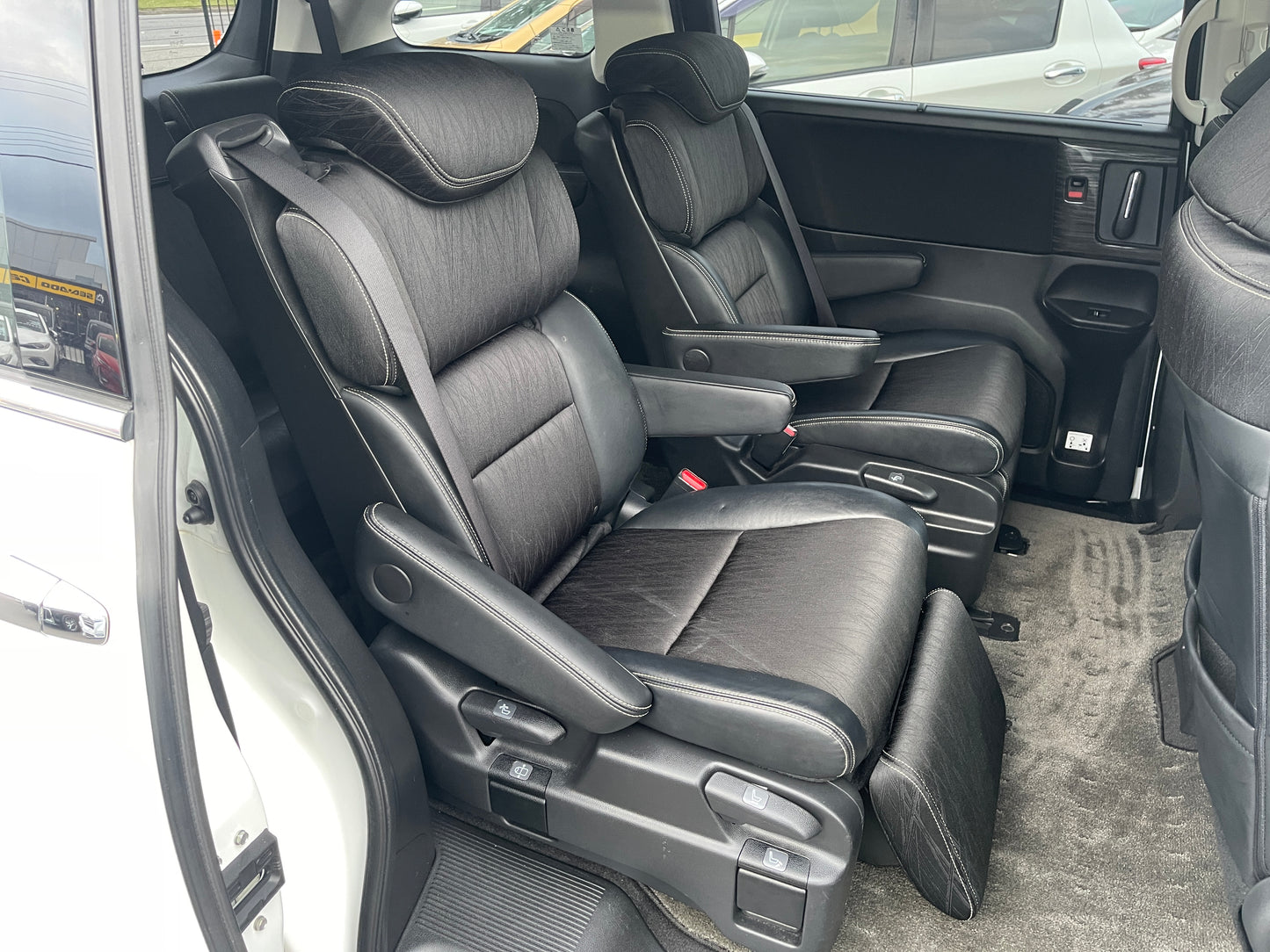 2016 Honda Odyssey 2.0 Hybrid Absolute Honda Sensing Advanced Package 7 seater, VIN 6ZZG000RC41012914 (#2914)
