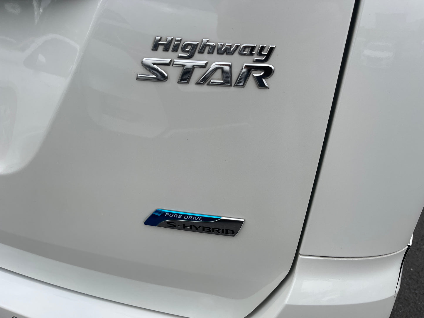 2016 Nissan Serena 2.0L S-Hybrid Highway Star G Edition 8 seats, VIN 6ZZG00GFC27010610 (#0610)