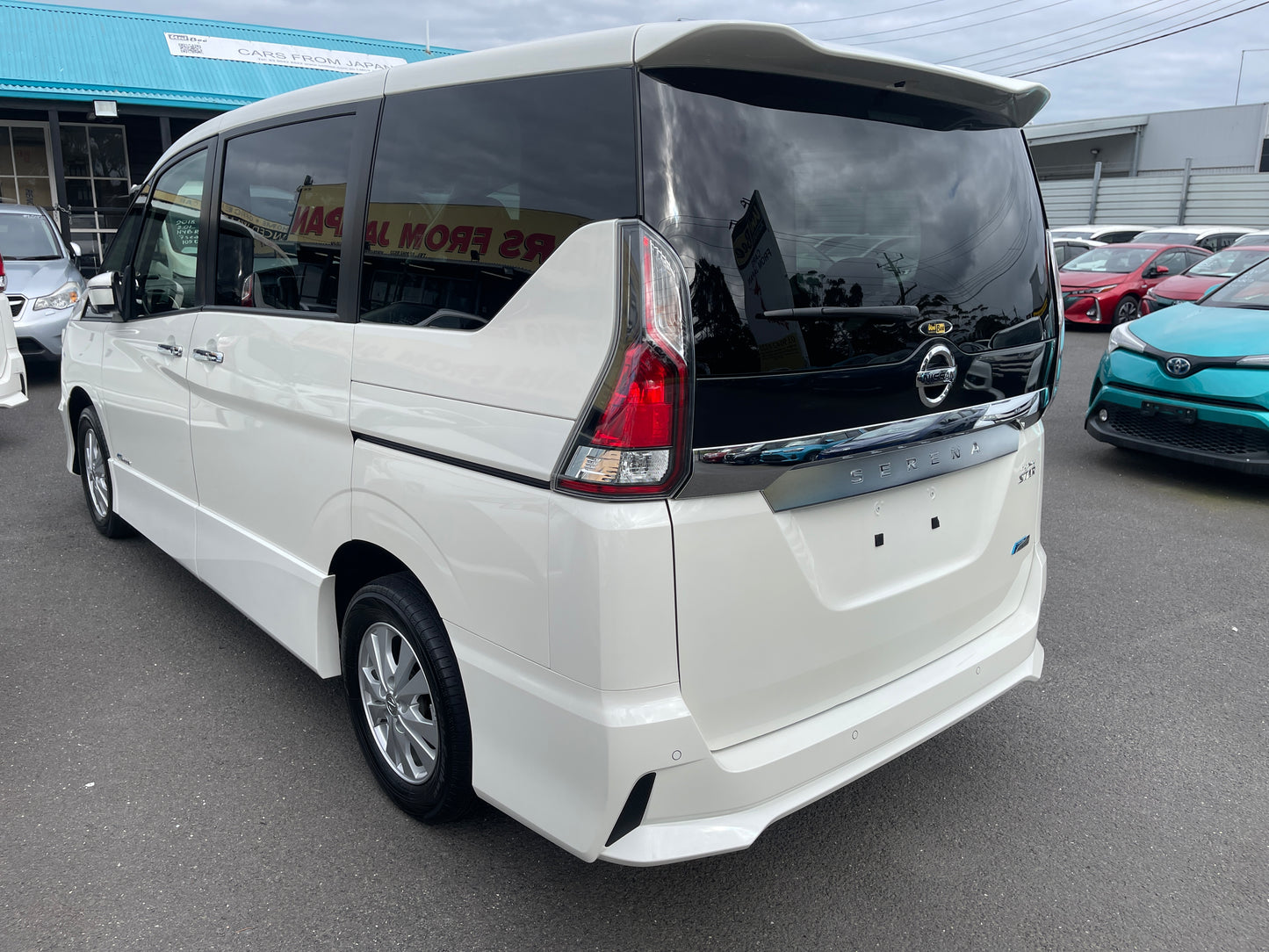 2016 Nissan Serena 2.0L 4WD S-Hybrid Highway Star ProPilot Edition 8 seats, VIN 6ZZG0GFNC27001641 (#1641)