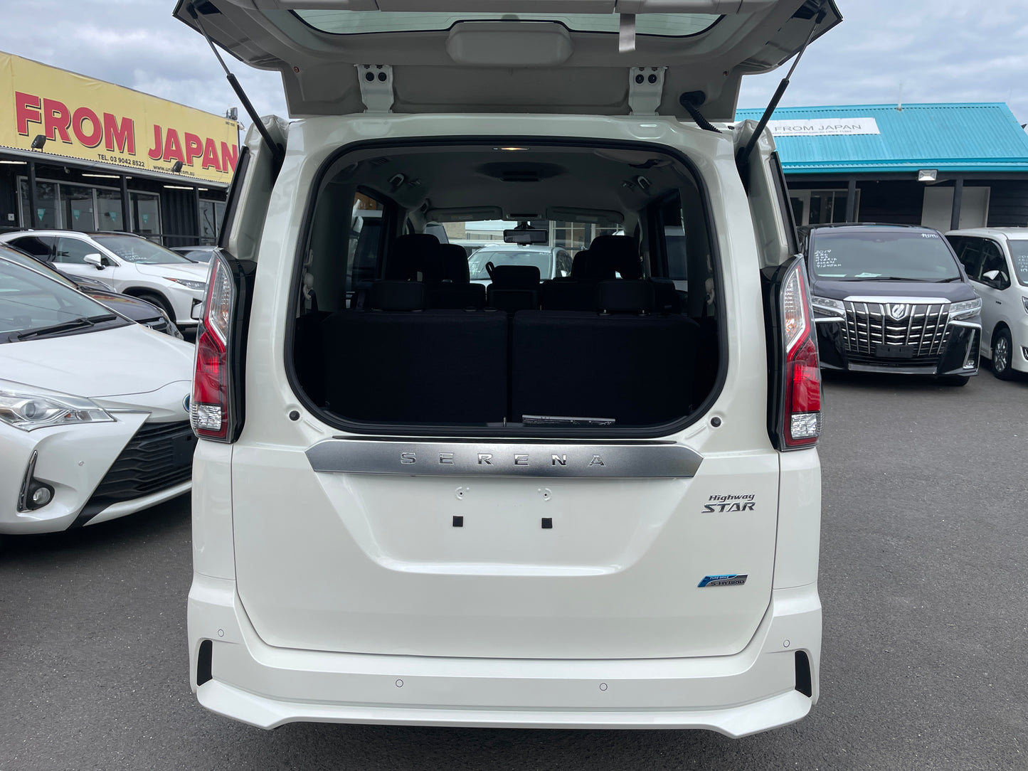 2016 Nissan Serena 2.0L 4WD S-Hybrid Highway Star ProPilot Edition 8 seats, VIN 6ZZG0GFNC27001641 (#1641)