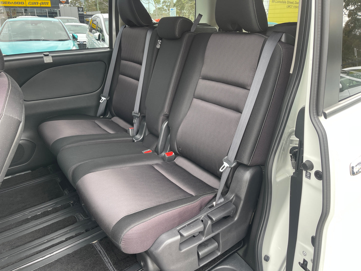 2016 Nissan Serena 2.0L 4WD S-Hybrid Highway Star ProPilot Edition 8 seats, VIN 6ZZG0GFNC27001641 (#1641)