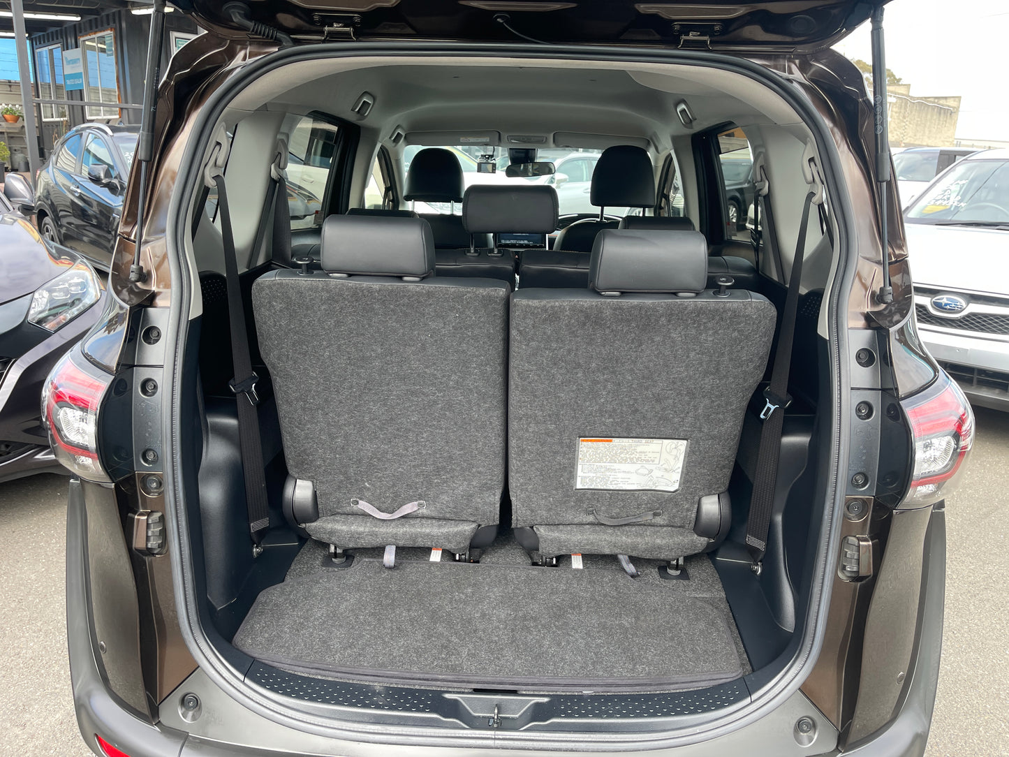 2021 Toyota Sienta Hybrid 1.5 G Cuero Package 7 seater, VIN 6ZZMNHP1707239576 (#9576)