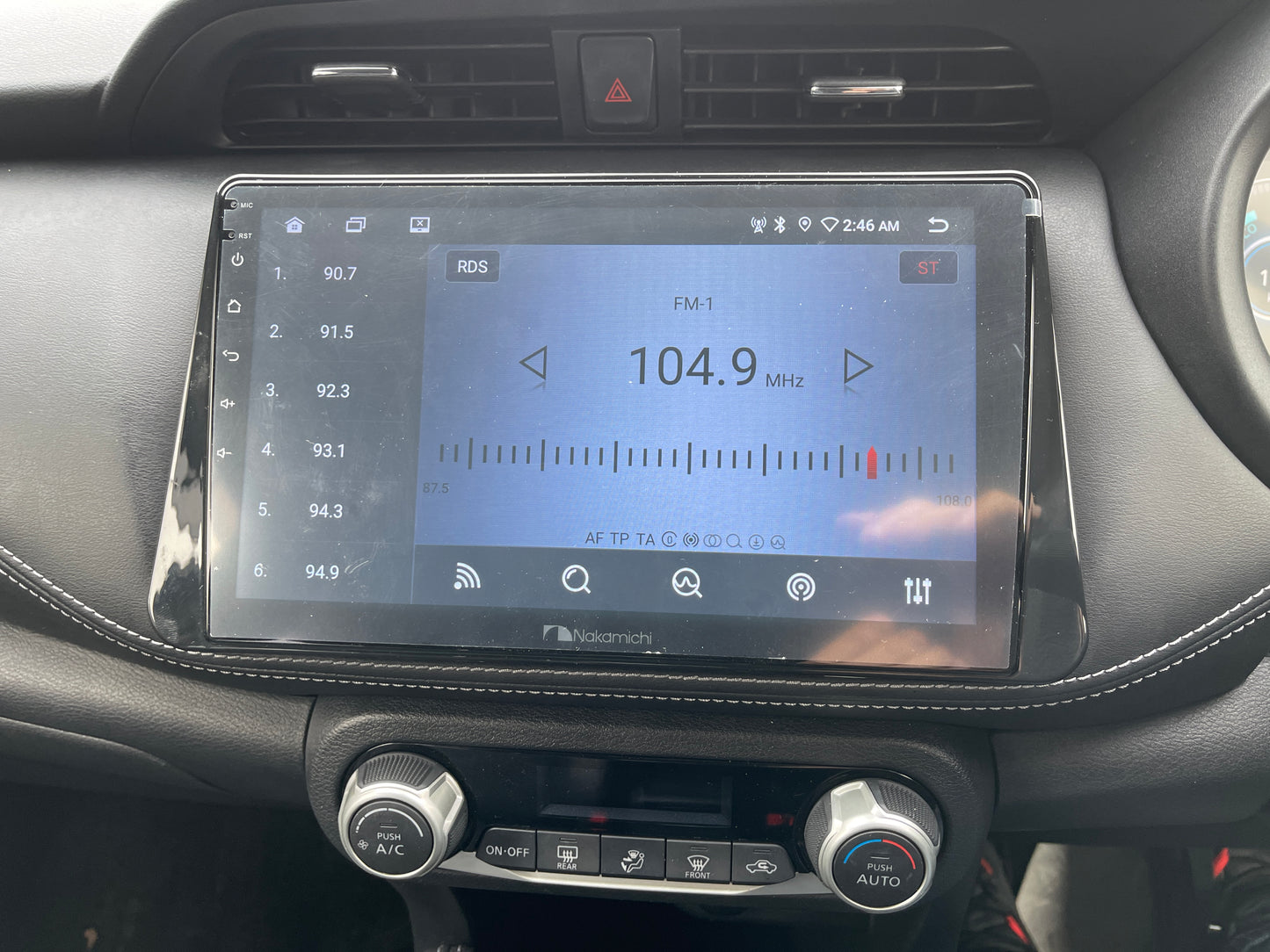 2020 Nissan Kicks e-Power X Edition dashboard display showing FM radio tuned to 104.9 MHz.