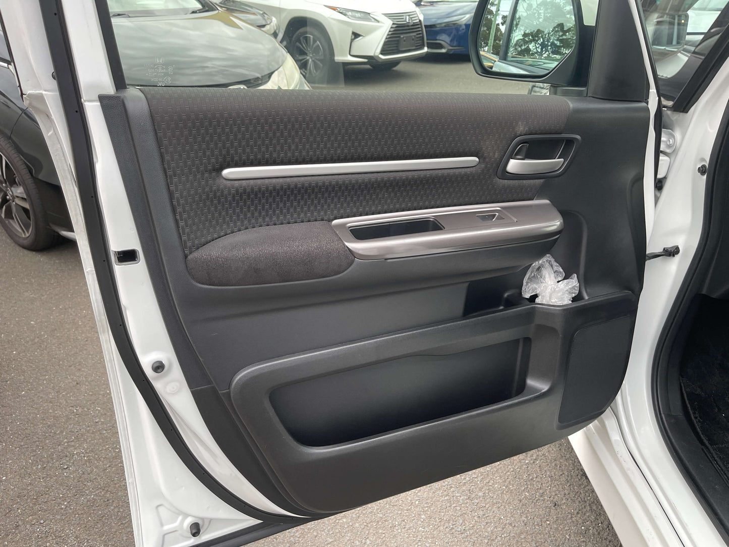 2018 Honda Honda Stepwgn 2.0 Spada Hybrid interior door panel showing modern design and features